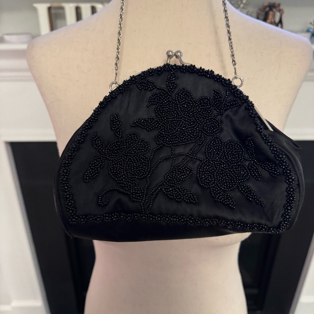 La Regale Black Beaded Satin Evening Bag – Vintage Glam